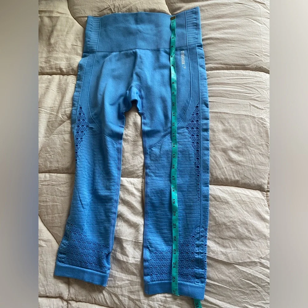 Gymshark Energy Seamless Cropped Leggings in Dark Baby Blue ~ Size Small - Picture 9 of 10